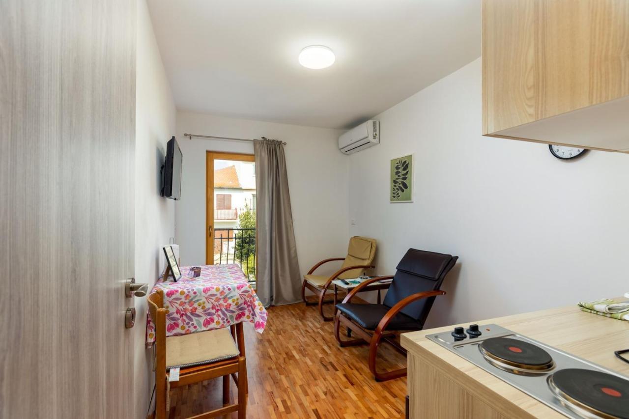 Rovinj City Studios Exterior photo
